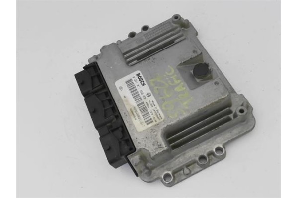 Recambio de centralita para renault trafic ii furgón (fl) 2.5 dti referencia OEM IAM 281011890  