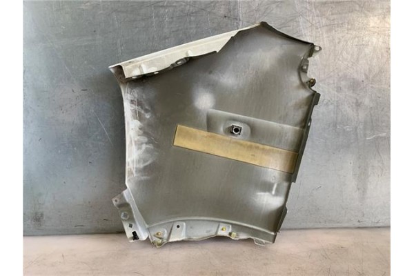 Recambio de aleta delantero derecha para opel movano furgón/combi 2.5 combi corto l1h1 2.8t referencia OEM IAM   