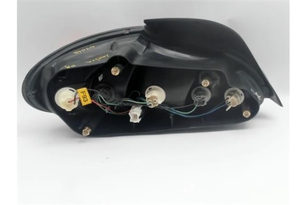 Recambio de piloto trasero derecho para hyundai lantra berlina (rd) 1.6 gls referencia OEM IAM 91113H  