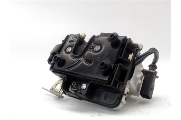 Recambio de cierre electromagnetico delantero izquierdo para seat cordoba berlina (6k2) 1.6 referencia OEM IAM 6K3837015C  