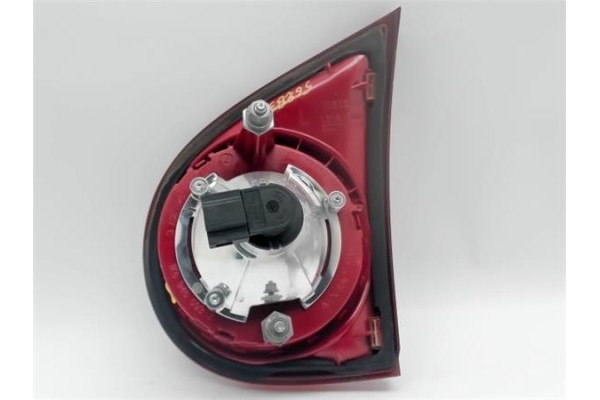 Recambio de piloto interior izquierdo para volkswagen golf v (1k1) 1.9 tdi referencia OEM IAM 1K6945107C 1K6945093J 