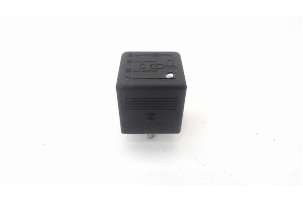 Recambio de rele ventilador para mercedes-benz clase e (bm 124) coupe/cabrio 3.0 ce 300 (124.050) referencia OEM IAM 0015426819 
