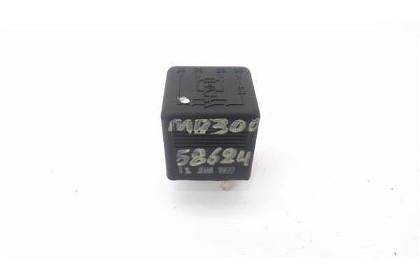 Recambio de rele ventilador para mercedes-benz clase e (bm 124) coupe/cabrio 3.0 ce 300 (124.050) referencia OEM IAM 0015426819 