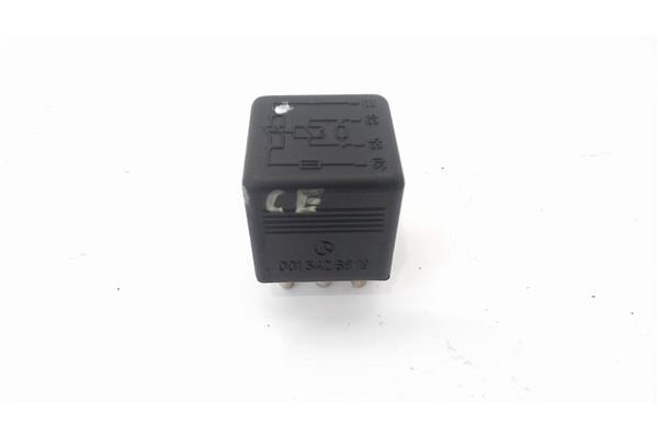 Recambio de rele ventilador para mercedes-benz clase e (bm 124) coupe/cabrio 3.0 ce 300 (124.050) referencia OEM IAM 0015426819 