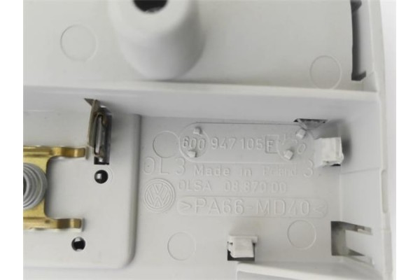 Recambio de luz interior techo para volkswagen polo v (6r1) 1.4 advance referencia OEM IAM 6Q0947105M  
