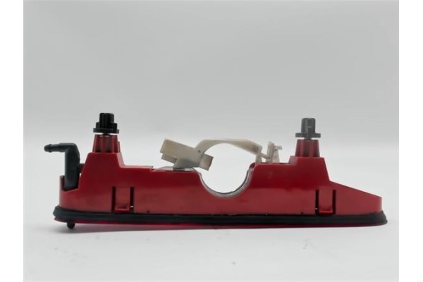 Recambio de luz central de freno para peugeot partner tepee 1.6 hdi referencia OEM IAM 89071289 89093986 