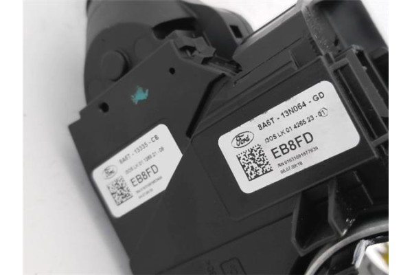 Recambio de mando intermitencia para ford fiesta vi 1.25 referencia OEM IAM 8A6T13335CC 8A6T17A553AC 