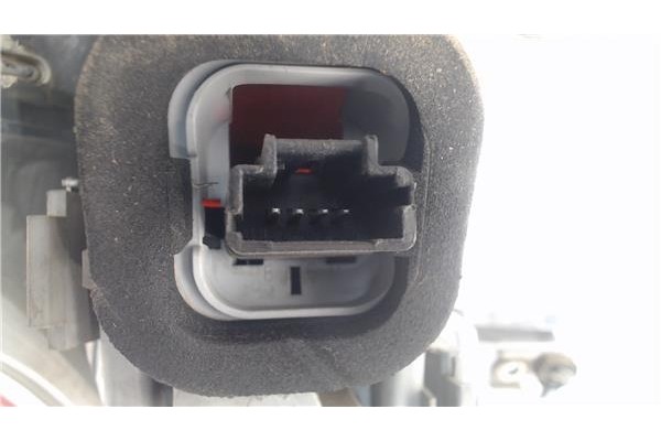 Recambio de piloto trasero derecho para citroen c4 picasso referencia OEM IAM 9653547480  