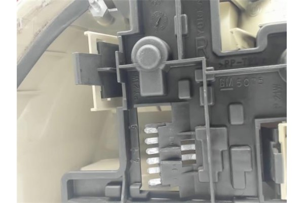 Recambio de piloto trasero derecho para opel vectra b berlina 1.6 i 16v referencia OEM IAM 62145 62145 