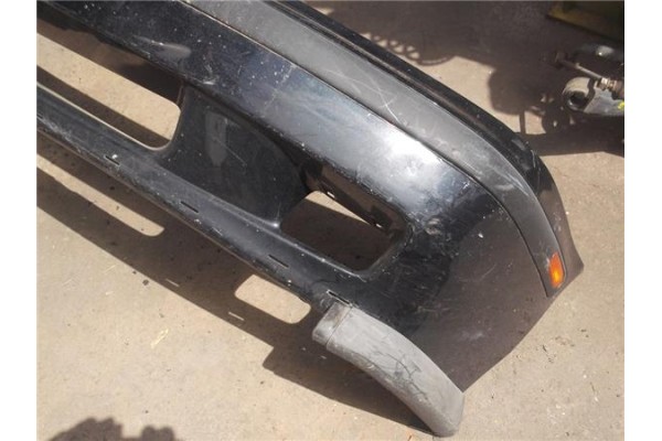 Recambio de paragolpes delantero para volvo v40 familiar 1.8 16v referencia OEM IAM   