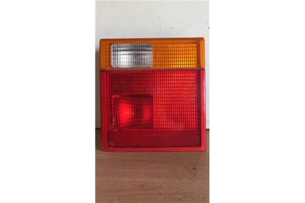 Recambio de piloto trasero derecho para land rover range rover (lp) 2.5 dse (100kw) referencia OEM IAM 2234D   Recambio de piloto trasero derecho para land rover range rover (lp) 2.5 dse (100kw) referencia OEM IAM 2234D