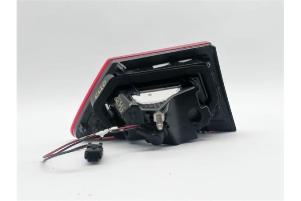Recambio de piloto interior derecho para renault clio iv 1.5 limited referencia OEM IAM 265505796R  
