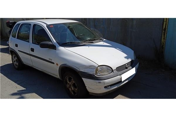 opel corsa b del año 2000