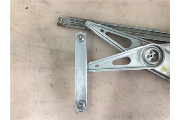 Recambio de mecanismo elevalunas delantero izquierdo para renault scenic iii (jz) 1.5 emotion referencia OEM IAM 966416102  