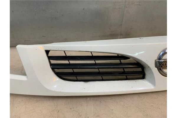 Recambio de rejilla paragolpes delantero para nissan kubistar (x76) 1.5 dci 70 referencia OEM IAM 7700800QAA  
