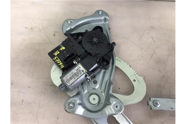 Recambio de mecanismo elevalunas delantero derecho para renault scenic iii (jz) 1.5 emotion referencia OEM IAM 966416102  