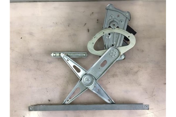 Recambio de mecanismo elevalunas delantero derecho para renault scenic iii (jz) 1.5 emotion referencia OEM IAM 966416102  