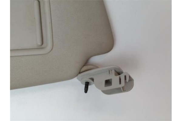 Recambio de parasol izquierdo para audi a4 avant (8e) 2.0 tdi 16v referencia OEM IAM   