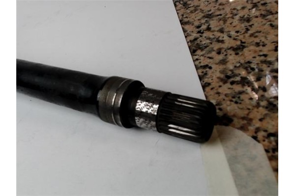 Recambio de palier delantero derecho para opel zafira b 1.9 cosmo referencia OEM IAM   