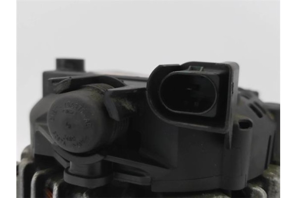 Recambio de alternador para ford focus berlina (cew) 1.5 business referencia OEM IAM AV6N10300  