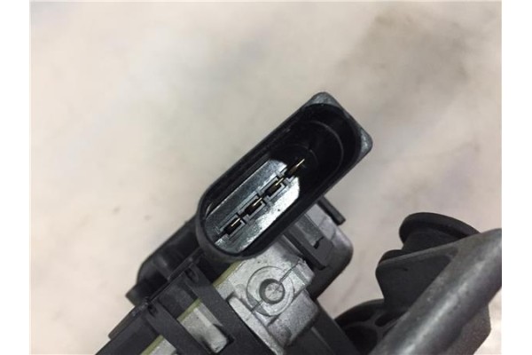 Recambio de motor limpiaparabrisas delantero para ford fiesta vi 1.4 referencia OEM IAM 1698869 3397021285 8A6117B571AB , FORD |