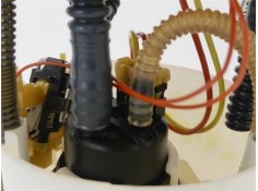 Recambio de bomba combustible para ford focus berlina (cew) 1.5 business referencia OEM IAM F1F19H307AB F1F19H307AC 