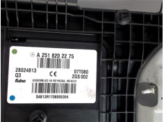Recambio de antena electrica para mercedes-benz clase m (bm 164) 3.0 ml 320 cdi (164.122) referencia OEM IAM A2518202275  