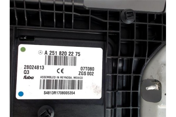 Recambio de antena electrica para mercedes-benz clase m (bm 164) 3.0 ml 320 cdi (164.122) referencia OEM IAM A2518202275  