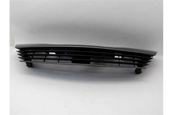 Recambio de rejilla capo para renault laguna ii (bg0) referencia OEM IAM 820001253  