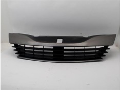 Recambio de rejilla capo para renault laguna ii (bg0) referencia OEM IAM 820001253  