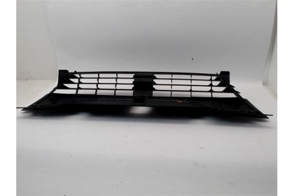 Recambio de rejilla capo para renault laguna ii (bg0) referencia OEM IAM 820001253  
