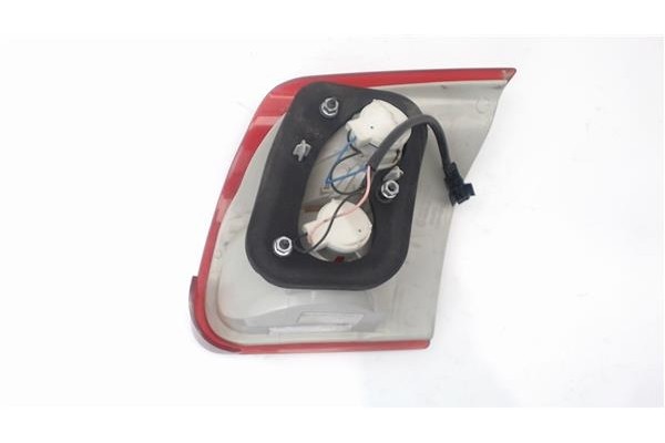 Recambio de piloto porton trasero izquierdo para saab 9-3 cabriolet referencia OEM IAM 12785765 12831281 
