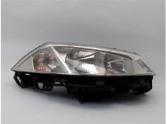 Recambio de faro delantero dcho para renault megane ii berlina 3p referencia OEM IAM 8200073221J  