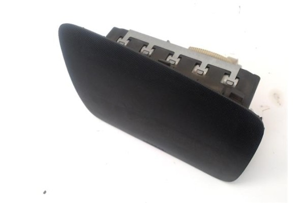 Recambio de airbag salpicadero para toyota aygo (kgb/wnb) 1.0 básico referencia OEM IAM 739700H010B0  