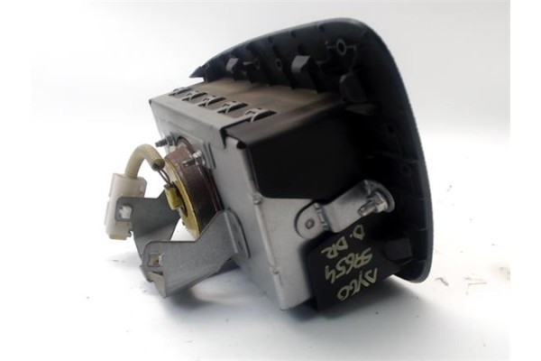 Recambio de airbag salpicadero para toyota aygo (kgb/wnb) 1.0 básico referencia OEM IAM 739700H010B0  