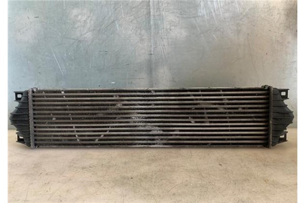 Recambio de intercooler para opel movano furgón/combi 2.5 combi corto l1h1 2.8t referencia OEM IAM 817637  