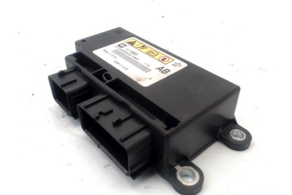 Recambio de centralita airbag para opel astra j 1.6 referencia OEM IAM 13575683 AS5683E000129953 