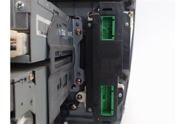Recambio de radio / cd para honda civic vi 1.6 referencia OEM IAM 39100S6AB00ZB  