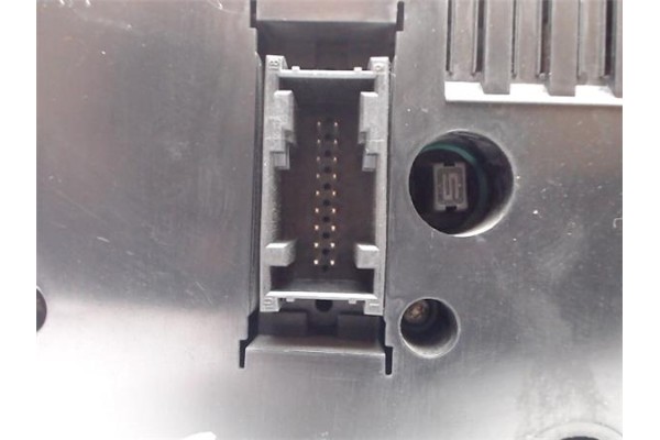 Recambio de mandos climatizador para citroen xsara picasso 1.6 hdi referencia OEM IAM 96514030XT F011500007 