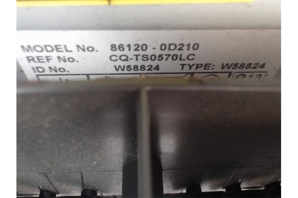 Recambio de radio / cd para toyota yaris (ksp9/scp9/nlp9) 1.3 vvt-i referencia OEM IAM CQTS0570LC  