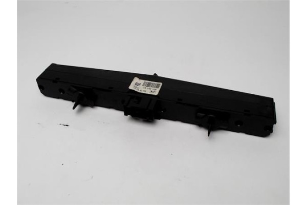 Recambio de interruptor luces emergencia para opel astra h gtc 1.7 cdti referencia OEM IAM 13100105 03753075 