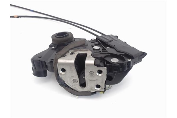Recambio de cierre electromagnetico delantero derecho para toyota yaris (ksp9/scp9/nlp9) 1.3 vvt-i referencia OEM IAM 690300D140