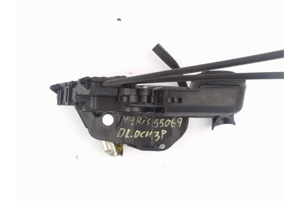 Recambio de cierre electromagnetico delantero derecho para toyota yaris (ksp9/scp9/nlp9) 1.3 vvt-i referencia OEM IAM 690300D140