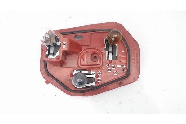 Recambio de portalámparas para peugeot 206 referencia OEM IAM   