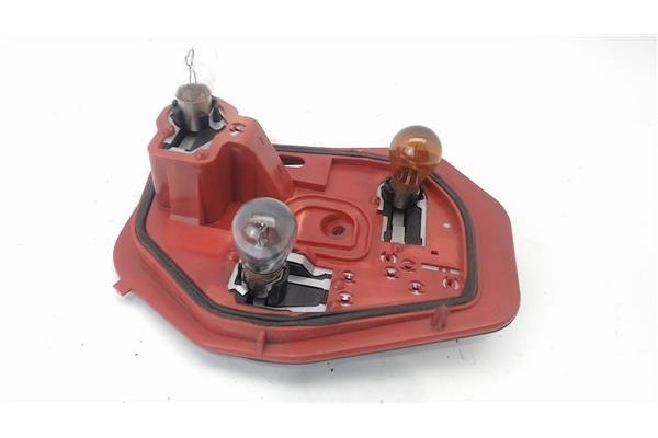 Recambio de portalámparas para peugeot 206 referencia OEM IAM   
