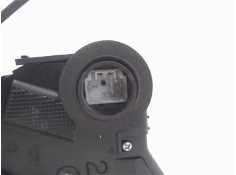 Recambio de cierre electromagnetico delantero izquierdo para toyota yaris (ksp9/scp9/nlp9) 1.3 vvt-i referencia OEM IAM 690400D1