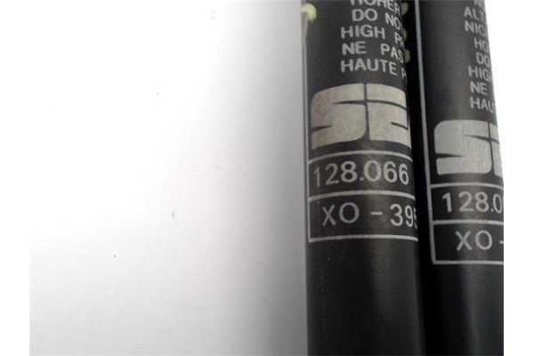 Recambio de amortiguador porton para seat ibiza 1.2 referencia OEM IAM 128066  
