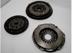 Recambio de kit embrague completo para toyota corolla verso (e12) 2.0 d4d referencia OEM IAM 134500G010 323063410 134500G011 , T