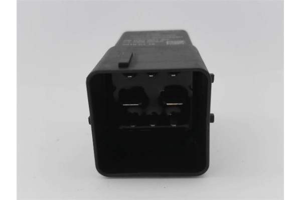 Recambio de caja precalentamiento para ford focus berlina (cew) 1.5 business referencia OEM IAM 9803299780 DS7112A343AB 