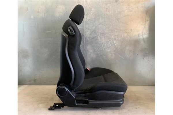 Recambio de asiento delantero derecho para hyundai coupe (rd) 1.6 fx referencia OEM IAM 884002C100EBT  